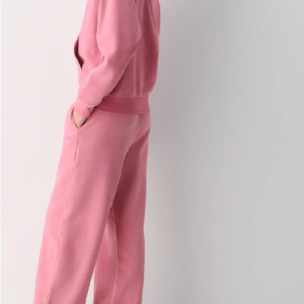 Aritzia Oversized Dusty Rose Comfy Hoodie- NWT - Picture 5 of 14